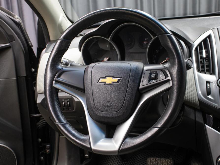 Chevrolet Cruze I Рестайлинг Москва  - изображение 17
