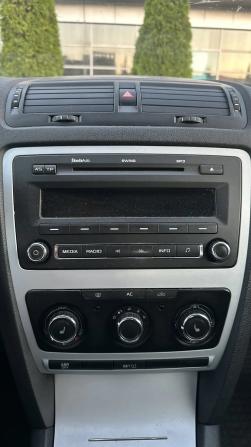 Skoda Octavia II (A5) Рестайлинг с пробегом 2009 года, цена 630 000 рублей, 262090 км, лифтбек, Автокод Объявления