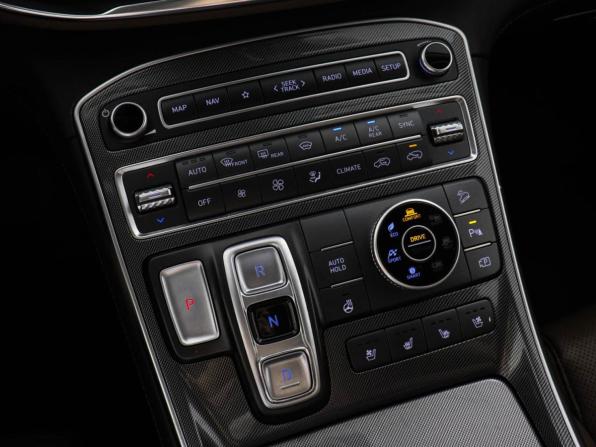Hyundai Santa Fe IV Рестайлинг с пробегом 2021 года, цена 3 247 000 рублей, 119700 км, внедорожник, Автокод Объявления
