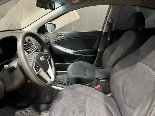 Hyundai Solaris I с пробегом 2013 года, цена 680 000 рублей, 230092 км, седан, Автокод Объявления