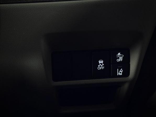 Honda Stepwgn V с пробегом 2016 года, цена 1 610 000 рублей, 187938 км, минивэн, Автокод Объявления