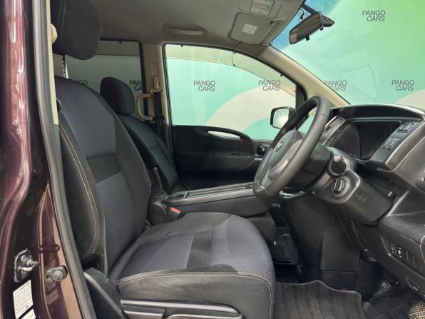 Nissan Serena III (C25) с пробегом 2009 года, цена 880 000 рублей, 260155 км, минивэн, Автокод Объявления