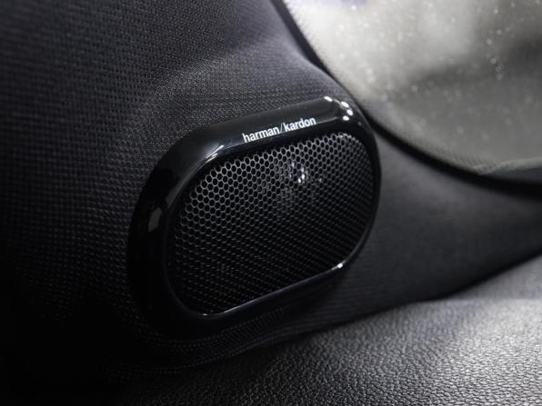 Mini Hatch III (F55/F56) с пробегом 2017 года, цена 2 178 000 рублей, 117850 км, хэтчбек, Автокод Объявления