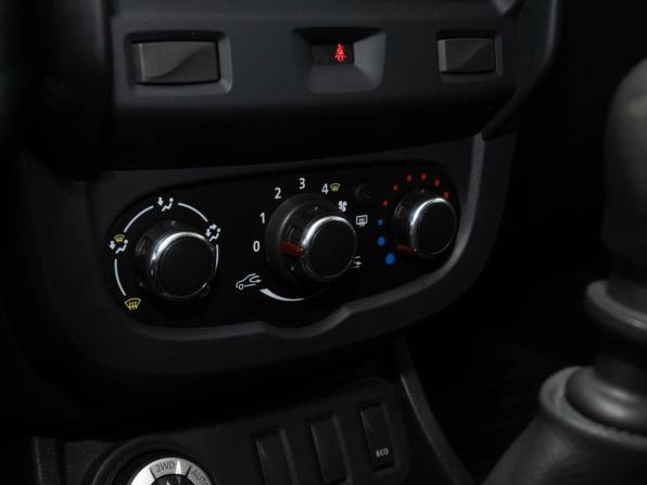 Renault Duster I Рестайлинг с пробегом 2018 года, цена 998 000 рублей, 225099 км, внедорожник, Автокод Объявления