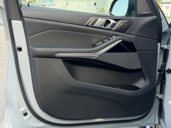 BMW X7 I (G07) Рестайлинг с пробегом 2024 года, цена 13 400 000 рублей, 23615 км, внедорожник, Автокод Объявления
