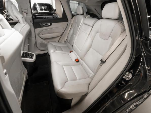 Volvo XC60 II с пробегом 2018 года, цена 3 150 000 рублей, 117035 км, внедорожник, Автокод Объявления
