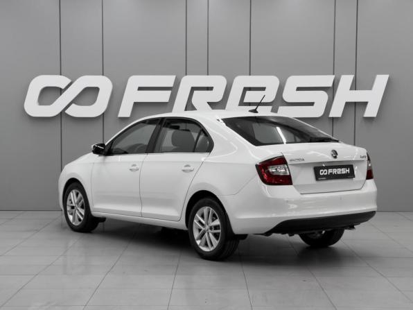Skoda Rapid I Рестайлинг с пробегом 2017 года, цена 1 330 000 рублей, 184887 км, лифтбек, Автокод Объявления