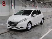 Peugeot 208 I Казань  - изображение 23