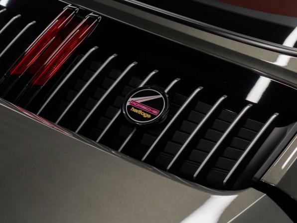 Porsche 911 VIII (992) с пробегом 2023 года, цена 22 000 000 рублей, 9651 км, тарга, Автокод Объявления