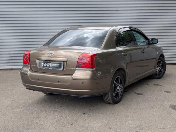 Toyota Avensis II Рестайлинг с пробегом 2006 года, цена 800 000 рублей, 275197 км, седан, Автокод Объявления