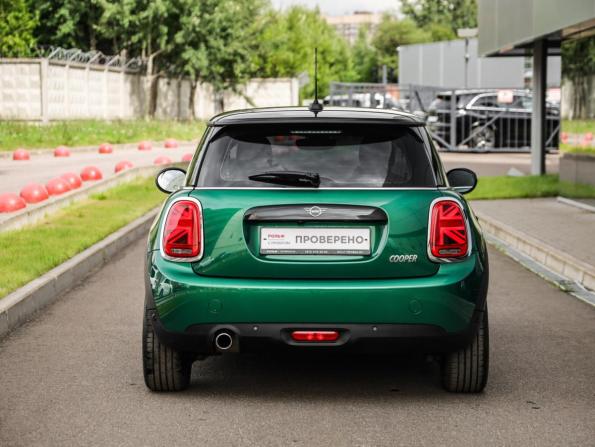 Mini Hatch III (F55/F56) Рестайлинг с пробегом 2020 года, цена 2 399 000 рублей, 22791 км, хэтчбек, Автокод Объявления