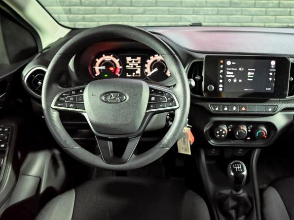 Lada (ВАЗ) Iskra с пробегом 2025 года, цена 1 600 000 рублей, 5788 км, седан, Автокод Объявления