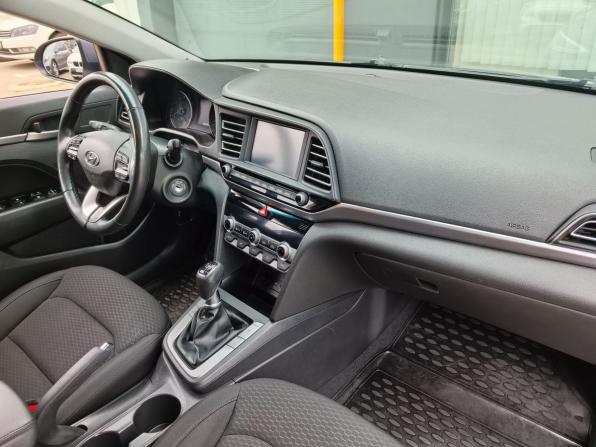 Hyundai Elantra VI (AD) Рестайлинг с пробегом 2018 года, цена 1 370 000 рублей, 115144 км, седан, Автокод Объявления
