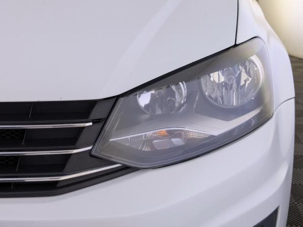 Volkswagen Polo V Рестайлинг с пробегом 2018 года, цена 1 100 000 рублей, 103613 км, седан, Автокод Объявления