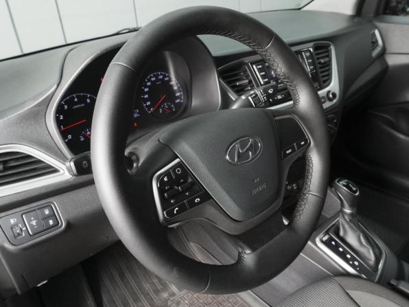Hyundai Solaris II с пробегом 2019 года, цена 1 599 000 рублей, 141594 км, седан, Автокод Объявления