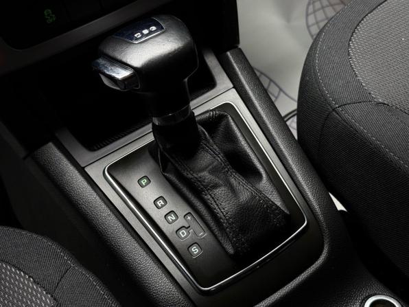 Skoda Yeti I с пробегом 2011 года, цена 849 000 рублей, 136610 км, внедорожник, Автокод Объявления