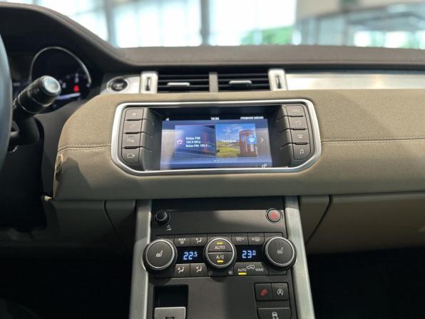Land Rover Range Rover Evoque I Рестайлинг с пробегом 2017 года, цена 3 055 000 рублей, 36898 км, внедорожник, Автокод Объявления