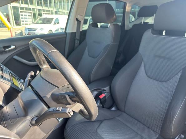 SEAT Altea I Рестайлинг с пробегом 2012 года, цена 1 039 000 рублей, 234637 км, компактвэн, Автокод Объявления