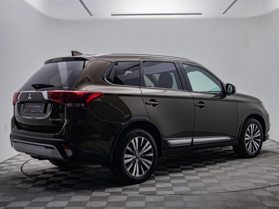 Mitsubishi Outlander III Рестайлинг 3 Москва  - изображение 5
