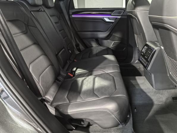 Volkswagen Touareg III с пробегом 2019 года, цена 5 099 000 рублей, 120673 км, внедорожник, Автокод Объявления