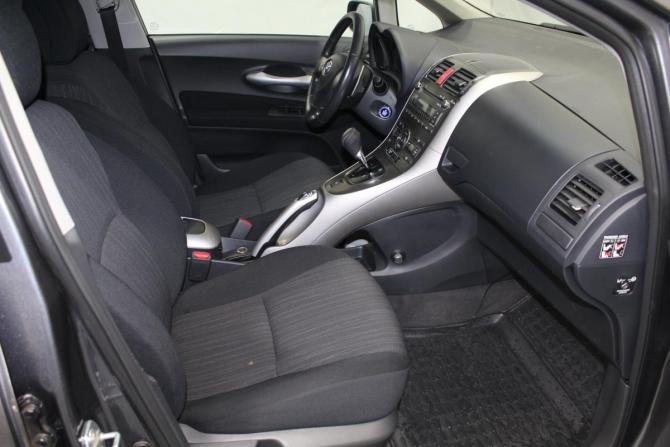 Toyota Auris I с пробегом 2008 года, цена 699 000 рублей, 227404 км, хэтчбек, Автокод Объявления