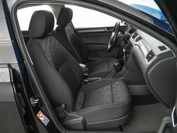 Skoda Rapid I Рестайлинг с пробегом 2018 года, цена 1 498 444 рубля, 115552 км, лифтбек, Автокод Объявления