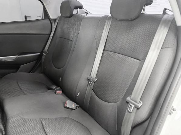 Kia Rio III Рестайлинг с пробегом 2017 года, цена 1 099 000 рублей, 125000 км, седан, Автокод Объявления