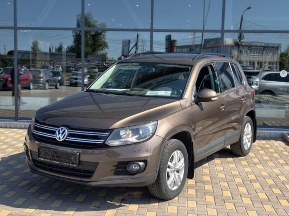 Volkswagen Tiguan I Рестайлинг с пробегом 2014 года, цена 1 205 800 рублей, 110281 км, внедорожник, Автокод Объявления