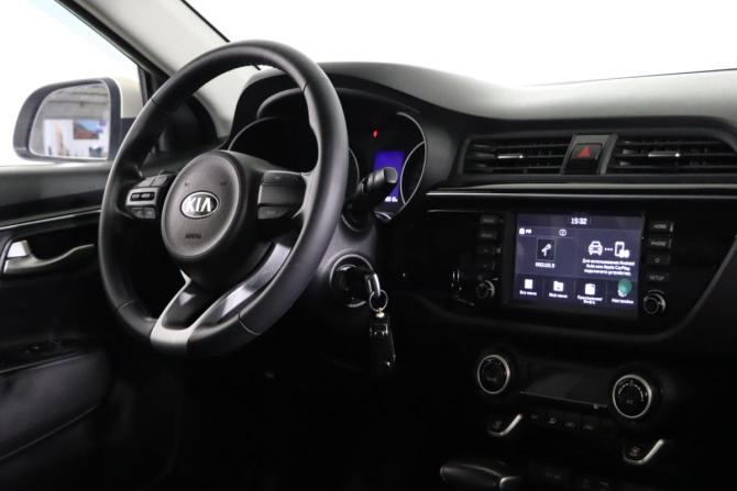 Kia Rio IV с пробегом 2018 года, цена 1 399 990 рублей, 79311 км, седан, Автокод Объявления