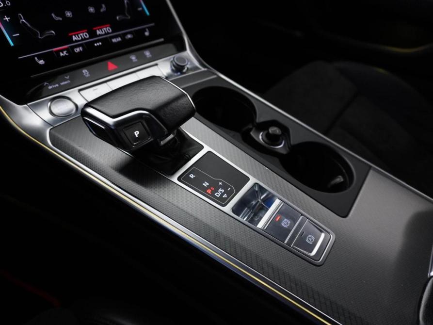 Audi A6 V (C8) Москва  - изображение 17