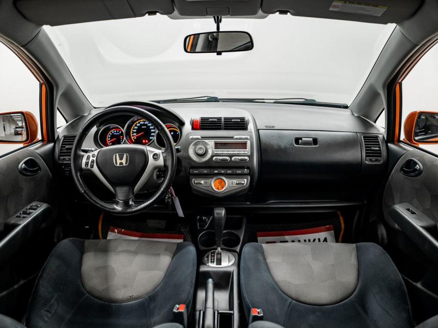 Honda Jazz I Рестайлинг Красноярск  - изображение 9