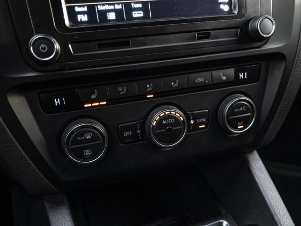 Volkswagen Jetta VI Рестайлинг с пробегом 2016 года, цена 1 220 000 рублей, 198792 км, седан, Автокод Объявления