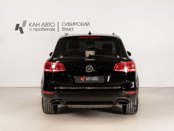 Volkswagen Touareg II с пробегом 2013 года, цена 2 380 000 рублей, 246838 км, внедорожник, Автокод Объявления