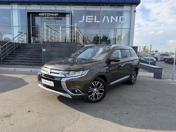 Mitsubishi Outlander III Рестайлинг 2 с пробегом 2015 года, цена 2 450 000 рублей, 191796 км, внедорожник, Автокод Объявления