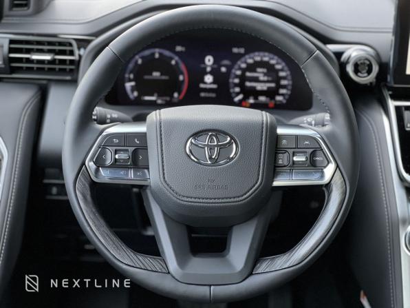 Новый Toyota Land Cruiser 300 Series 2026 года, цена 17 490 000 рублей, внедорожник, Автокод Объявления
