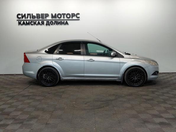 Ford Focus II Рестайлинг с пробегом 2008 года, цена 410 000 рублей, 180000 км, седан, Автокод Объявления