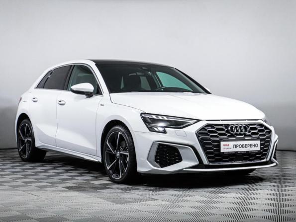 Audi A3 IV (8Y) с пробегом 2021 года, цена 3 280 000 рублей, 34065 км, хэтчбек, Автокод Объявления