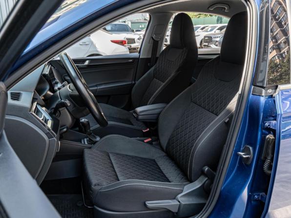 Skoda Rapid II с пробегом 2021 года, цена 1 890 000 рублей, 80704 км, лифтбек, Автокод Объявления