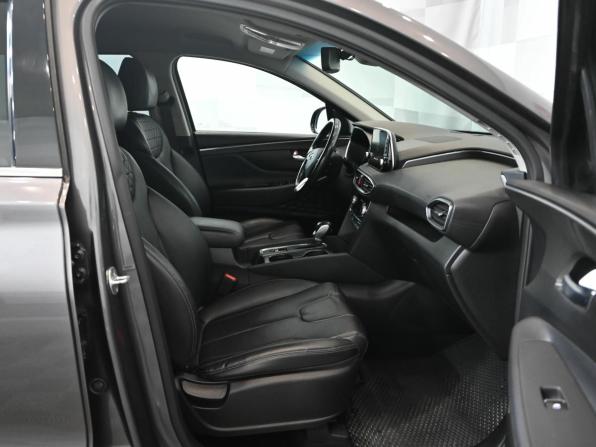 Hyundai Santa Fe IV с пробегом 2018 года, цена 2 690 000 рублей, 146050 км, внедорожник, Автокод Объявления