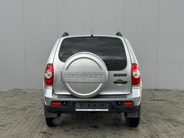 Chevrolet Niva I Рестайлинг с пробегом 2014 года, цена 590 000 рублей, 112896 км, внедорожник, Автокод Объявления
