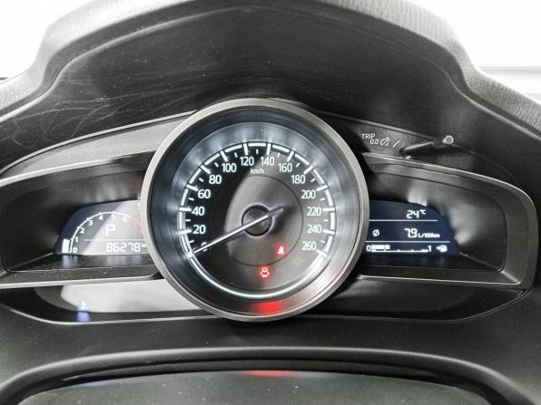 Mazda 3 III (BM) Рестайлинг с пробегом 2018 года, цена 1 990 000 рублей, 110900 км, седан, Автокод Объявления