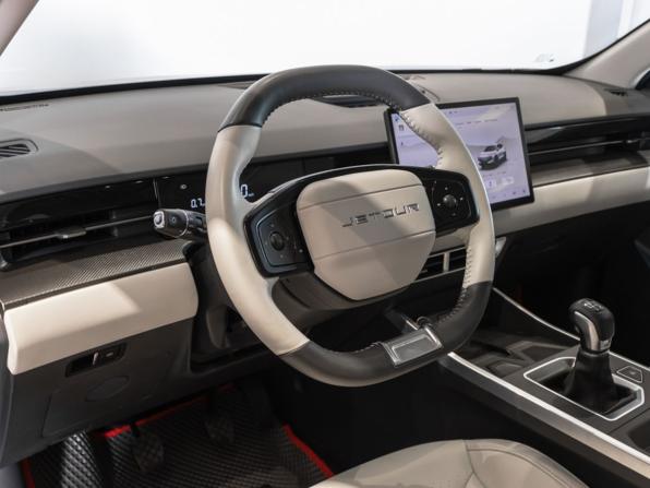 JETOUR DASHING I с пробегом 2024 года, цена 1 999 800 рублей, 12273 км, внедорожник, Автокод Объявления