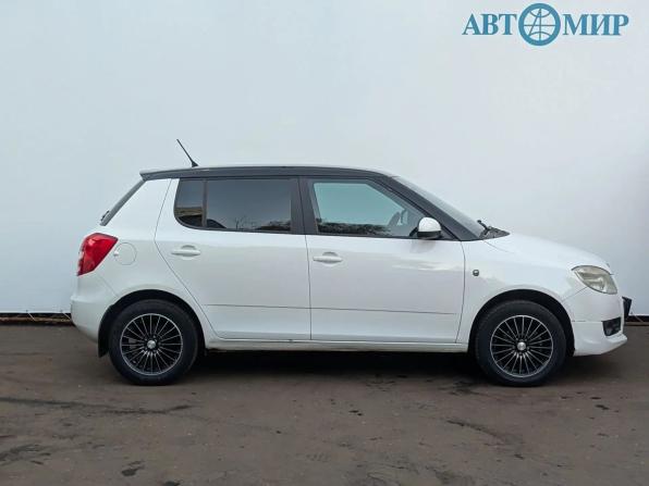 Skoda Fabia II Рестайлинг с пробегом 2014 года, цена 819 000 рублей, 85546 км, хэтчбек, Автокод Объявления
