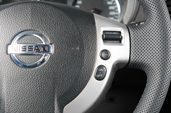 Nissan X-Trail II Рестайлинг с пробегом 2011 года, цена 1 319 000 рублей, 215234 км, внедорожник, Автокод Объявления