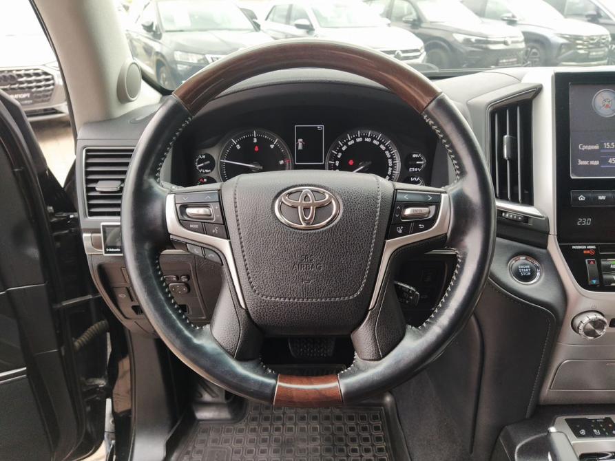 Toyota Land Cruiser 200 Series Рестайлинг 2 Екатеринбург  - изображение 27