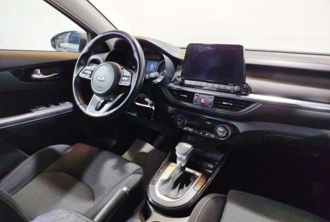 Kia Cerato IV Рестайлинг с пробегом 2021 года, цена 2 000 000 рублей, 55315 км, седан, Автокод Объявления