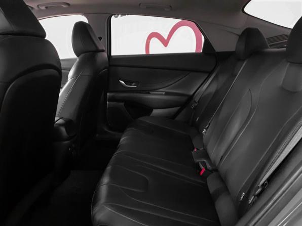 Hyundai Elantra VII (CN7) с пробегом 2021 года, цена 1 995 000 рублей, 34000 км, седан, Автокод Объявления