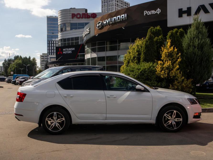 Skoda Octavia III (A7) Рестайлинг Москва  - изображение 3