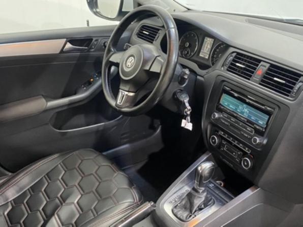 Volkswagen Jetta VI с пробегом 2012 года, цена 981 000 рублей, 154148 км, седан, Автокод Объявления