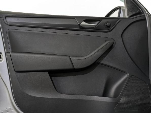 Volkswagen Polo VI с пробегом 2020 года, цена 1 355 000 рублей, 141661 км, лифтбек, Автокод Объявления